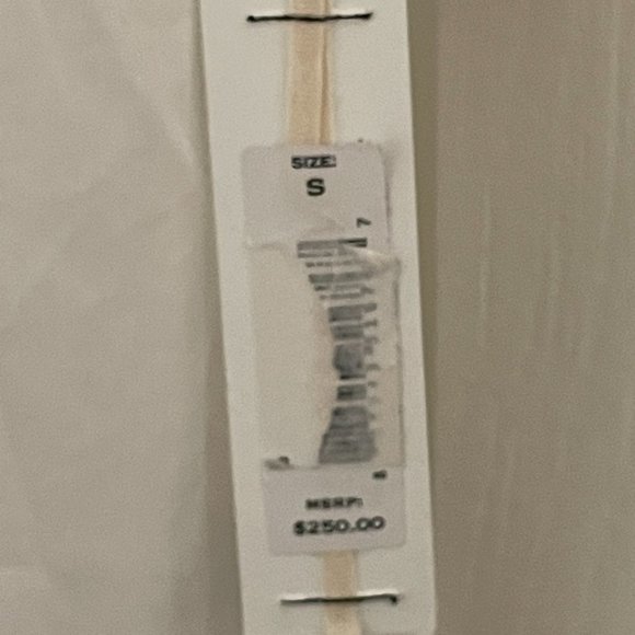 J Brand NWT Women's White Button Down Top Size Small - Picture 2 of 4